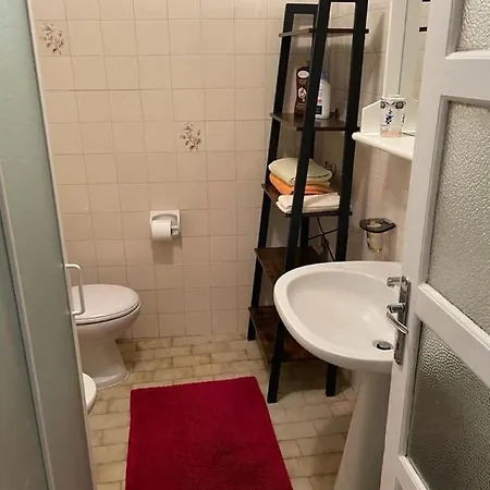 Ca Rosina Casavacanze Holiday home Brusimpiano